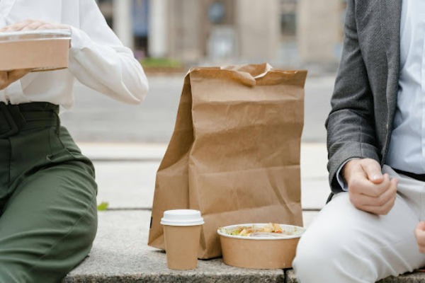 Best Paper Bags for Takeaway Food: Types, Sizes & Where to Buy
